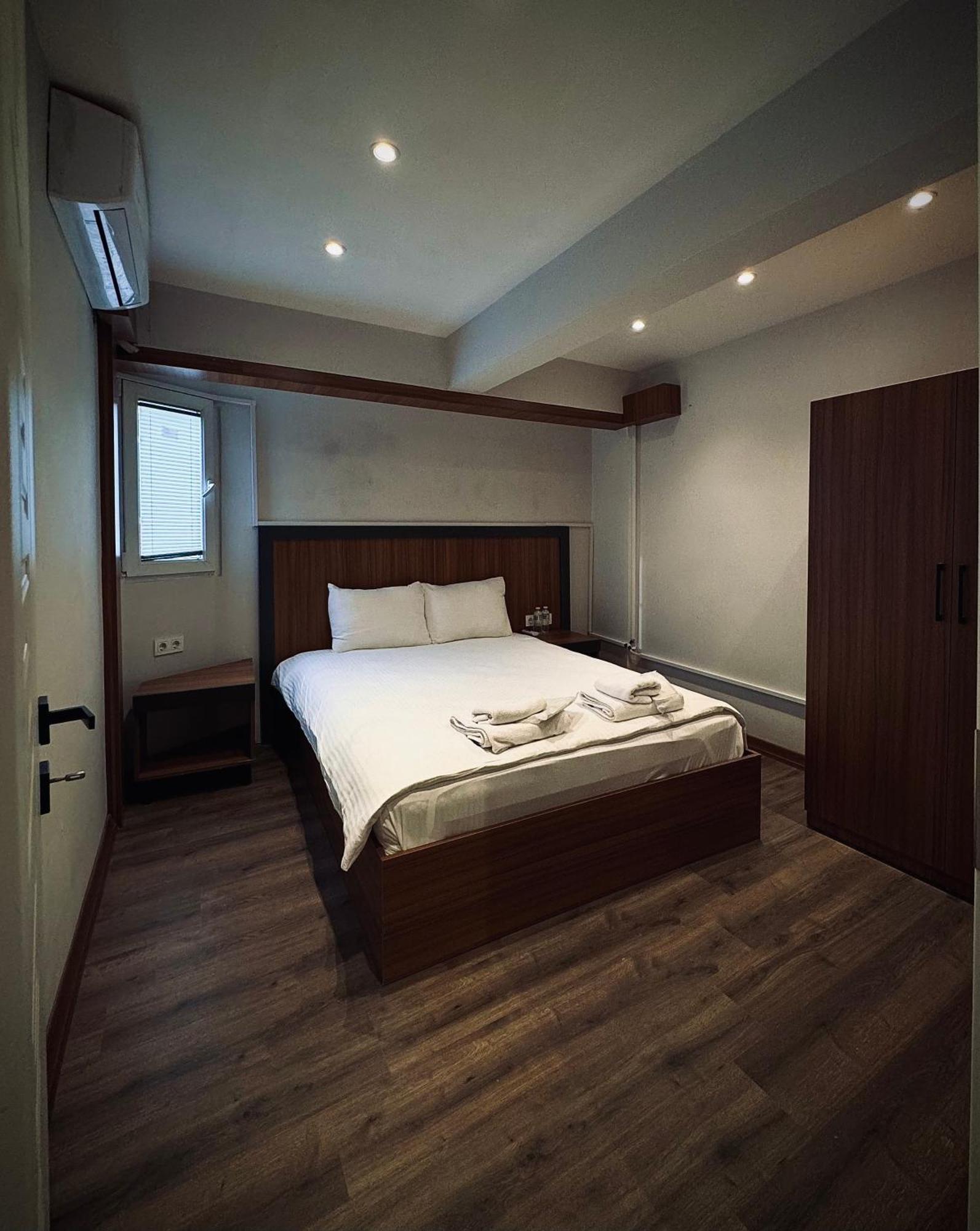 Calenberg Hotel อิสตันบูล ภายนอก รูปภาพ